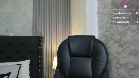 alicya online show from March 17, 12:10 pm