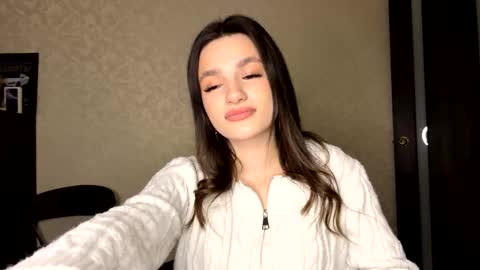 Niki online show from March 20, 3:39 pm