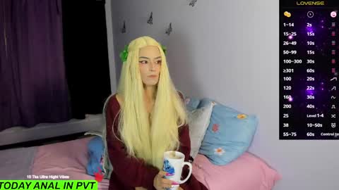 Aiko  Independent Model  online show from April 17, 11:07 pm