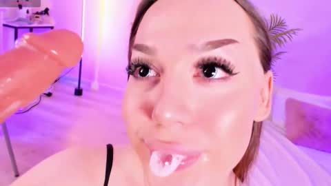 alina_39 online show from October 1, 4:06 pm