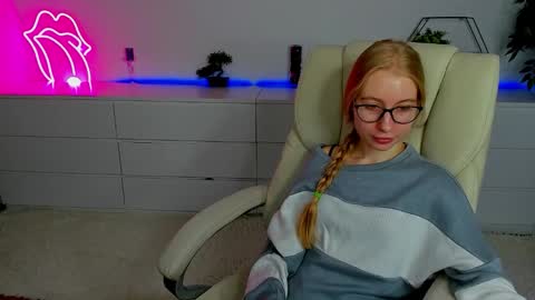 Alina online show from September 26, 7:16 am