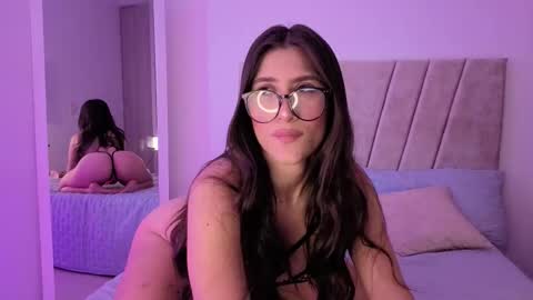     online show from November 5, 7:38 pm