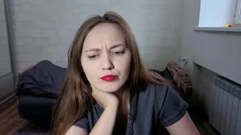 alisawyn online show from November 3, 5:19 am