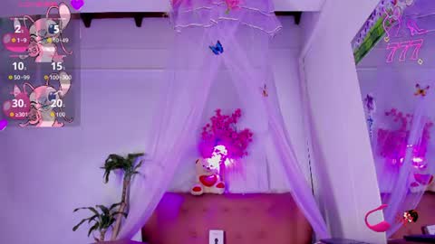 alise_mason online show from June 25, 5:45 am
