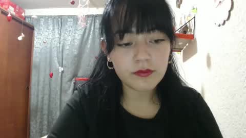 alisha_9997 online show from January 21, 4:05 pm