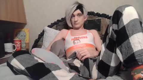 Alisha online show from April 17, 3:31 am