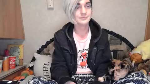 Alisha online show from February 19, 10:14 am