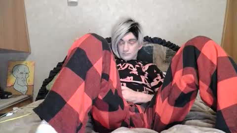 Alisha online show from January 8, 5:57 am