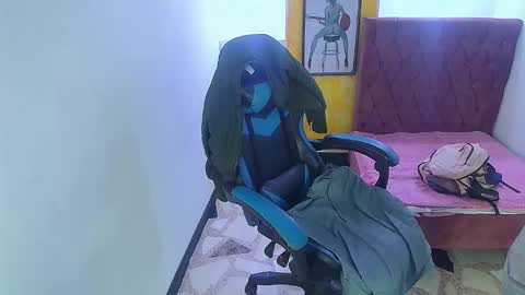 ALISON MOON online show from October 21, 11:48 am