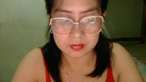 alissalove18 online show from June 19, 1:44 am