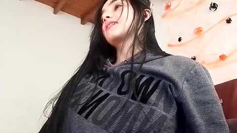 Alisson369  online show from October 30, 4:51 pm