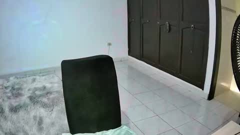 Alix online show from April 21, 8:16 pm