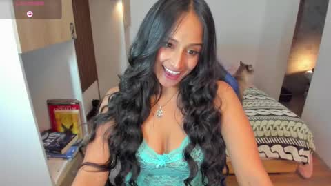 Alizee online show from January 8, 2:17 am