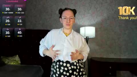 Alla online show from March 15, 1:58 pm