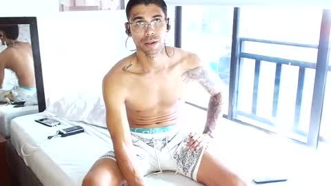Allan online show from July 30, 6:52 pm