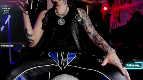   online show from September 29, 3:00 pm