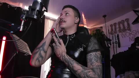   online show from January 26, 6:06 pm