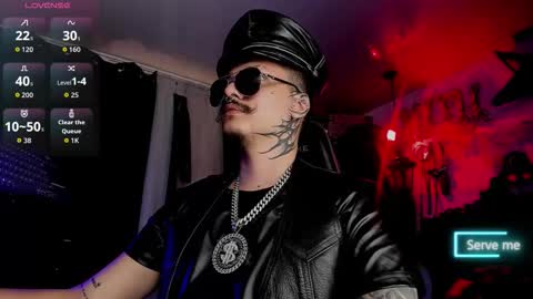   online show from November 27, 7:10 pm