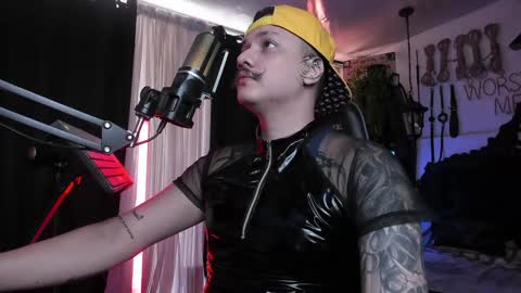   online show from January 19, 6:43 pm