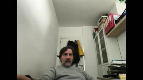 allenvic online show from December 4, 8:36 am