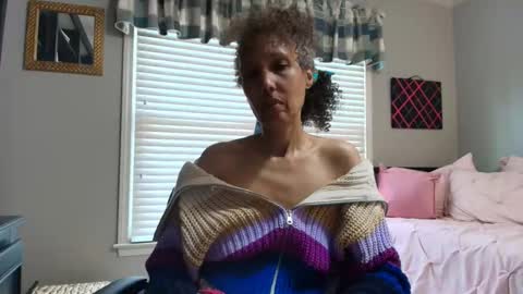 wishlist on bio online show from March 31, 10:21 pm