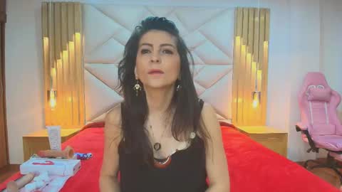 Aliie  online show from October 17, 12:31 pm