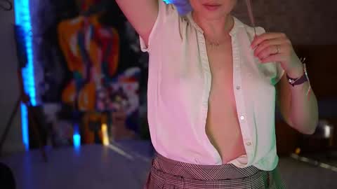 Allie online show from March 13, 2:20 pm