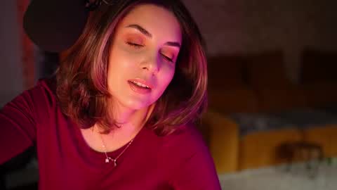 Allie online show from March 19, 11:04 am