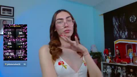   online show from October 16, 7:35 pm