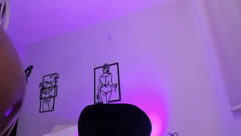 Allison online show from February 17, 9:36 pm