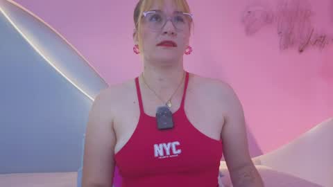 Alli  online show from June 7, 2:00 pm