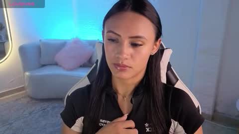 Allisson online show from March 19, 3:34 am