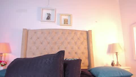 allisson online show from October 17, 12:09 pm