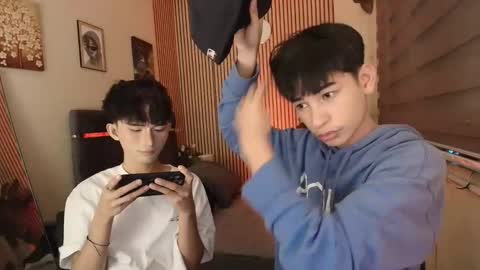 kim and josh online show from November 26, 1:03 am