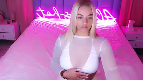 AlwaysHot online show from November 4, 2:13 am