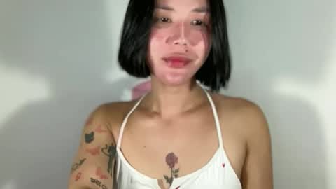 ally_monts online show from January 13, 10:01 am