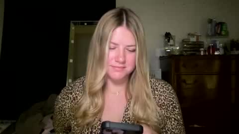 allyanalangel online show from December 23, 5:35 am