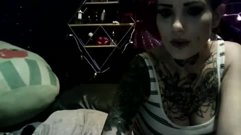 allymoon1369 online show from March 29, 1:29 am