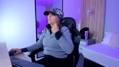 ALMA FENIX  online show from January 17, 12:36 pm