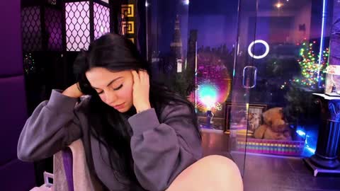 Alma online show from October 30, 8:15 am