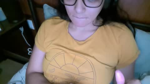 almamaria online show from October 3, 8:39 pm