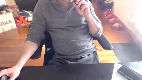 alpha_124 online show from April 12, 7:12 am