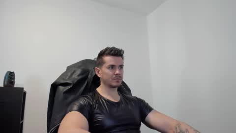 LeatherMaster online show from October 5, 10:01 am