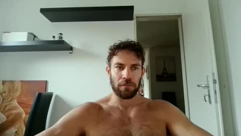 alphah_hunk online show from October 9, 10:21 am