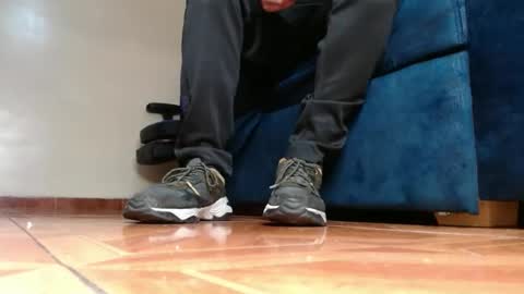 ur god online show from February 15, 11:14 pm