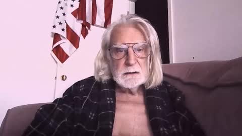 AlphaUniform online show from March 18, 3:18 pm