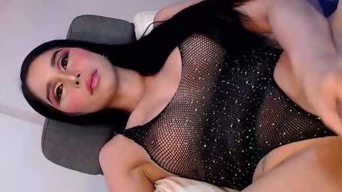 Snapshot of alphrodite_589 chatting on September 23, 7:53 pm Shane online show from September 23, 7:53 pm