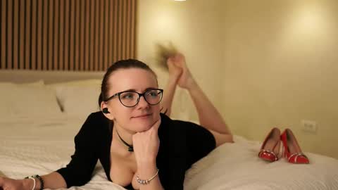 Lucid Dreaming online show from December 13, 7:53 pm