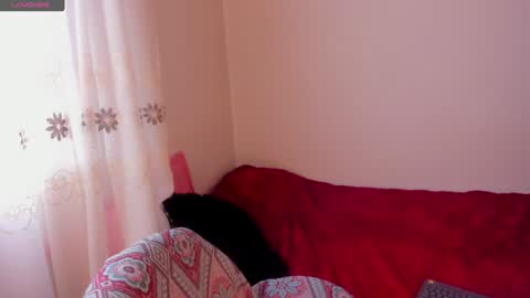 . .  online show from January 3, 7:39 pm