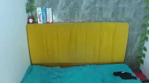 alunnaclarkcm online show from February 3, 6:40 am